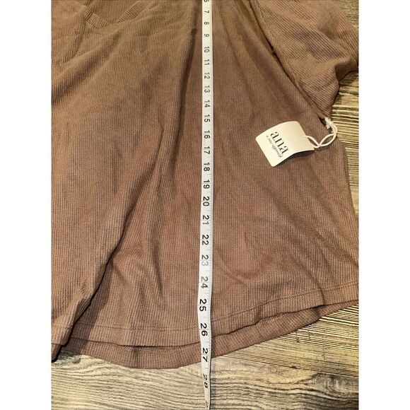 a.n.a Womens Semi Sweet Choc Chip V-Neck Lightweight Top Size 3X. NWT. 10 - Picture 6 of 8